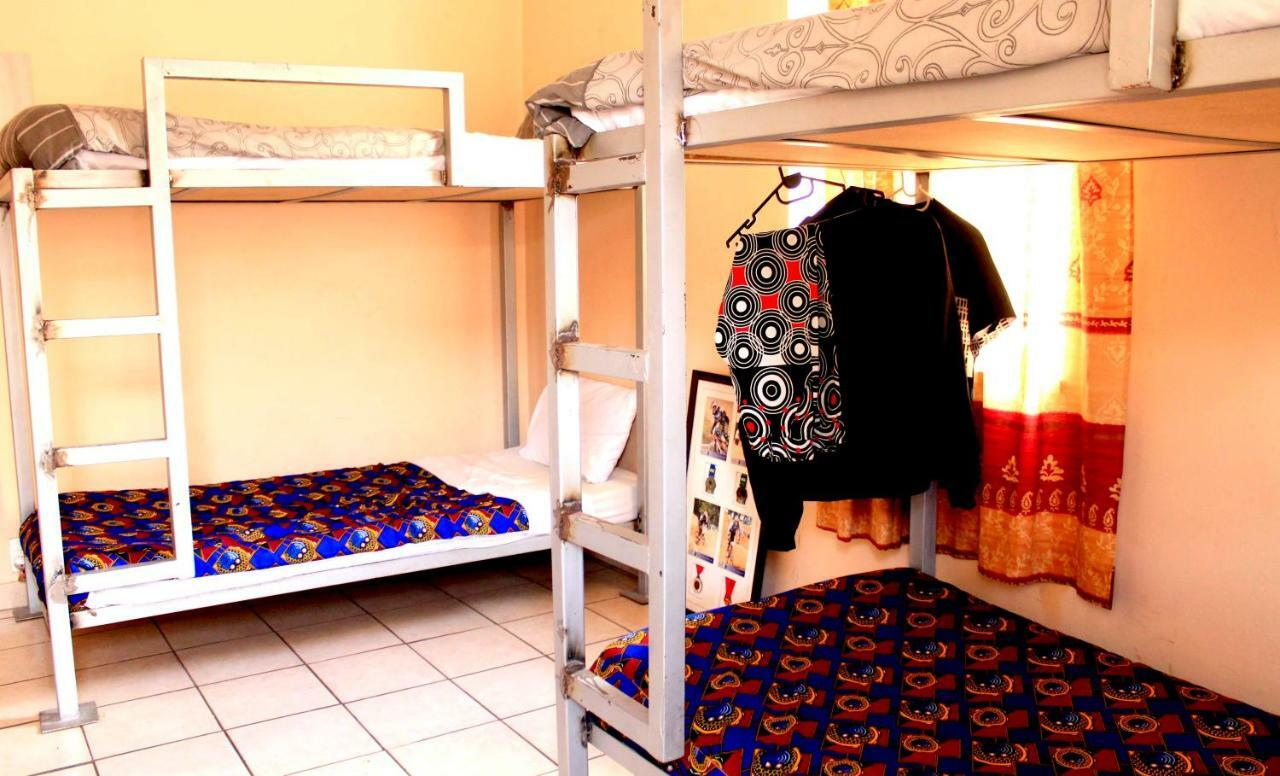 הוסטל יוהנסבורג Urban Backpackers מראה חיצוני תמונה
